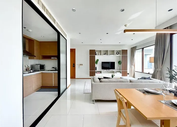 Near Bts L Large105sqm L Fully Furnish L Sauna * 曼谷