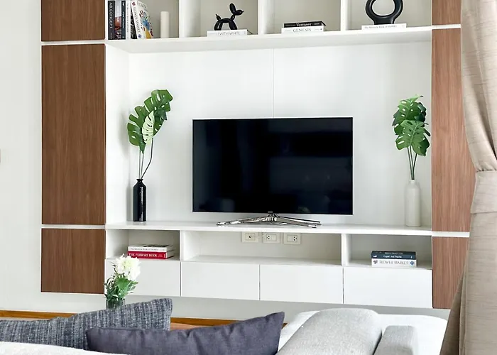 度假居 Near Bts L Large105sqm L Fully Furnish L Sauna *