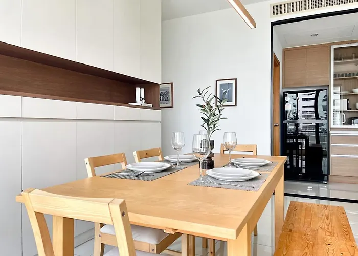 度假居 Near Bts L Large105sqm L Fully Furnish L Sauna *