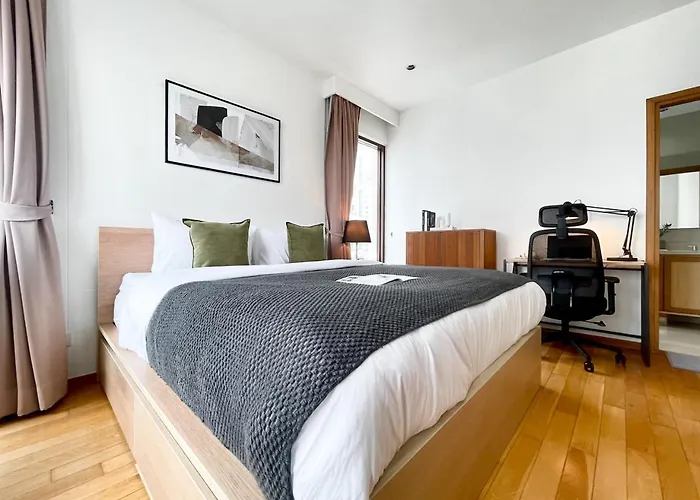 Near Bts L Large105sqm L Fully Furnish L Sauna 度假居