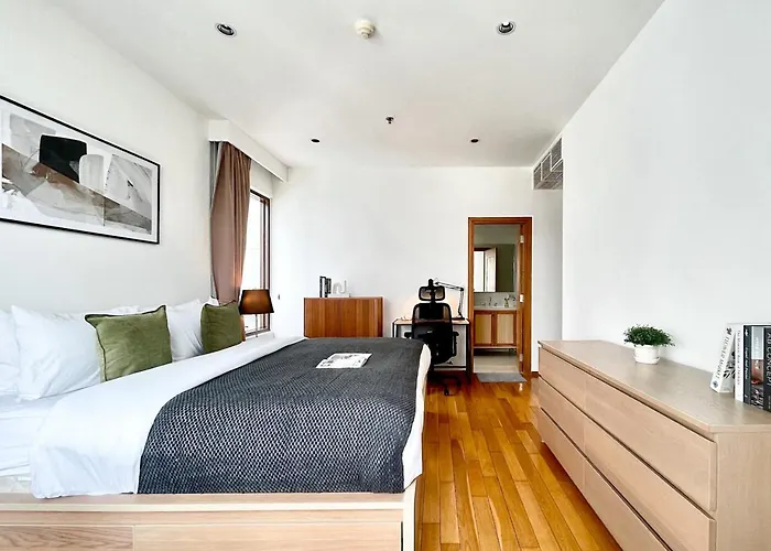 度假居 Near Bts L Large105sqm L Fully Furnish L Sauna *