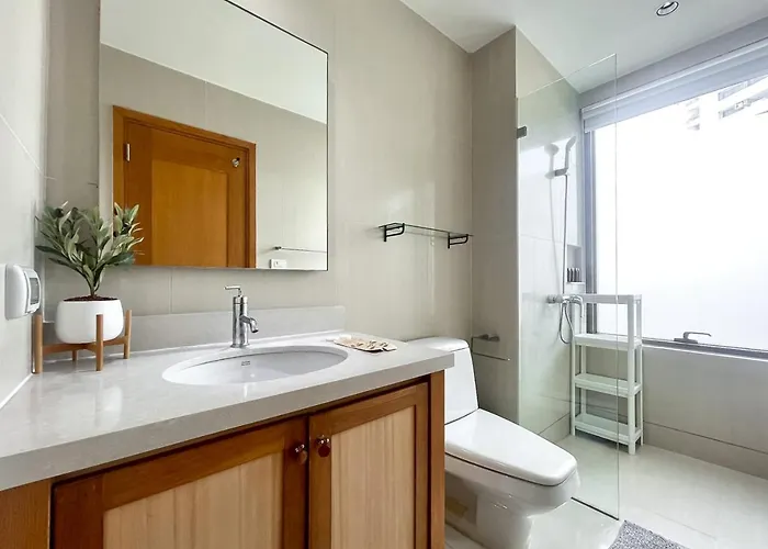 Near Bts L Large105sqm L Fully Furnish L Sauna *