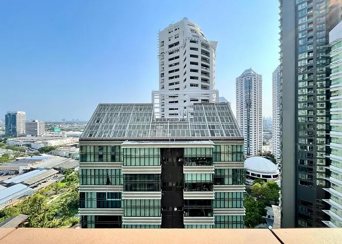 Near Bts L Large105sqm L Fully Furnish L Sauna * 曼谷