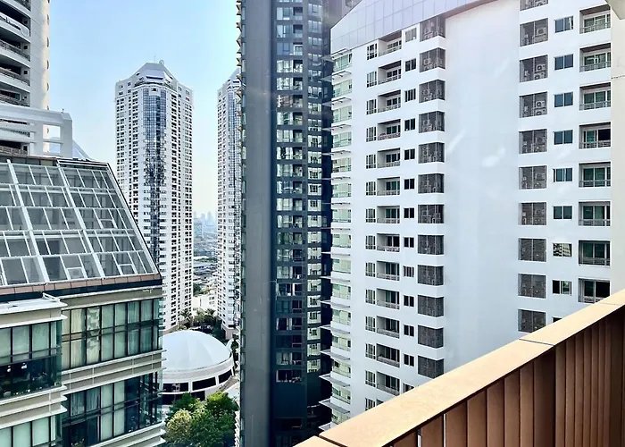 Near Bts L Large105sqm L Fully Furnish L Sauna * 曼谷