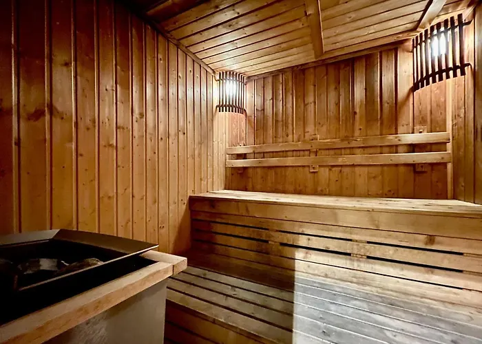 Near Bts L Large105sqm L Fully Furnish L Sauna