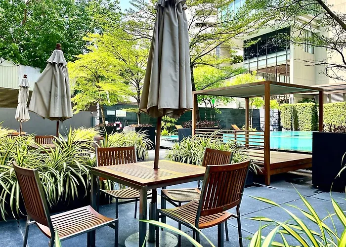 Near Bts L Large105sqm L Fully Furnish L Sauna * 曼谷