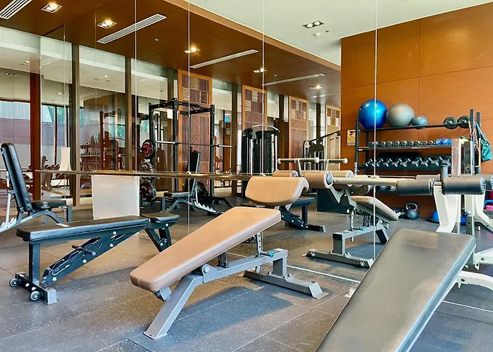 Near Bts L Large105sqm L Fully Furnish L Sauna * 曼谷